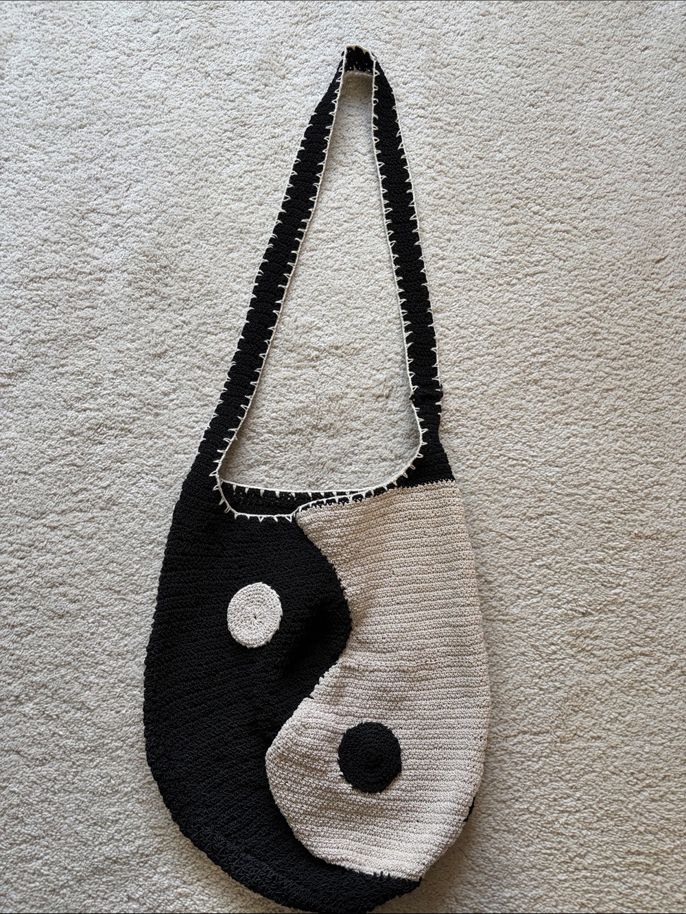 New Urban outfitters- Black and Cream Yin Yang Crochet Shoulder Bag